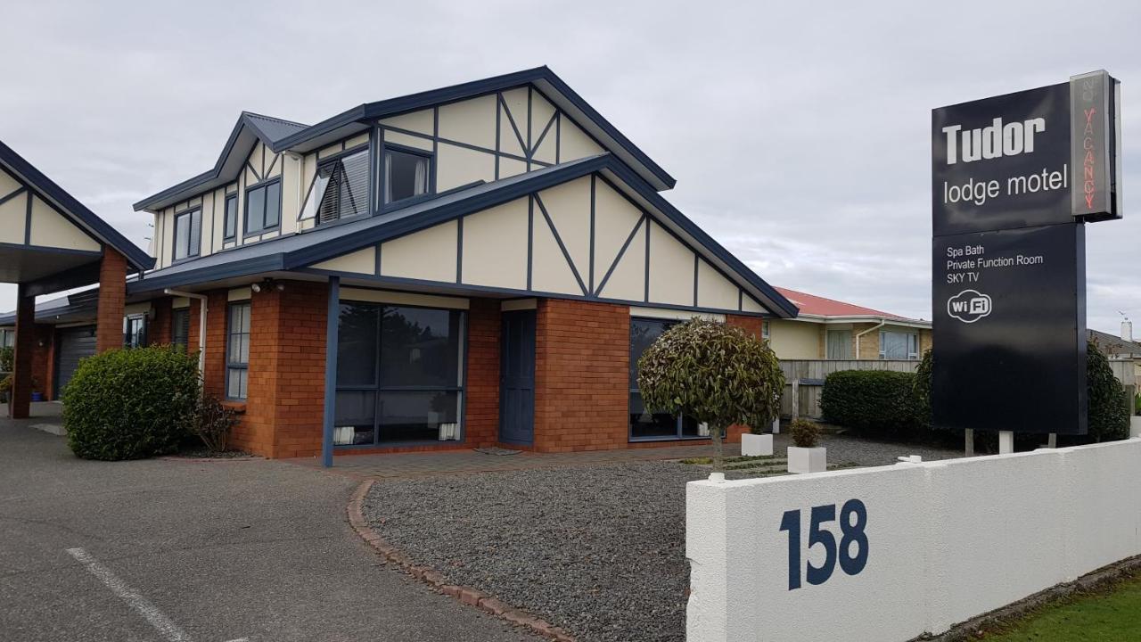 Tudor Lodge Motel Hawera Eksteriør bilde