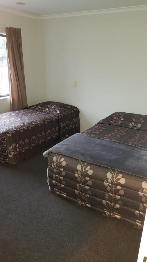 Tudor Lodge Motel Hawera Eksteriør bilde
